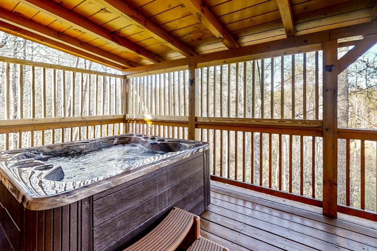 Bearadise Resort Gatlinburg Exterior photo